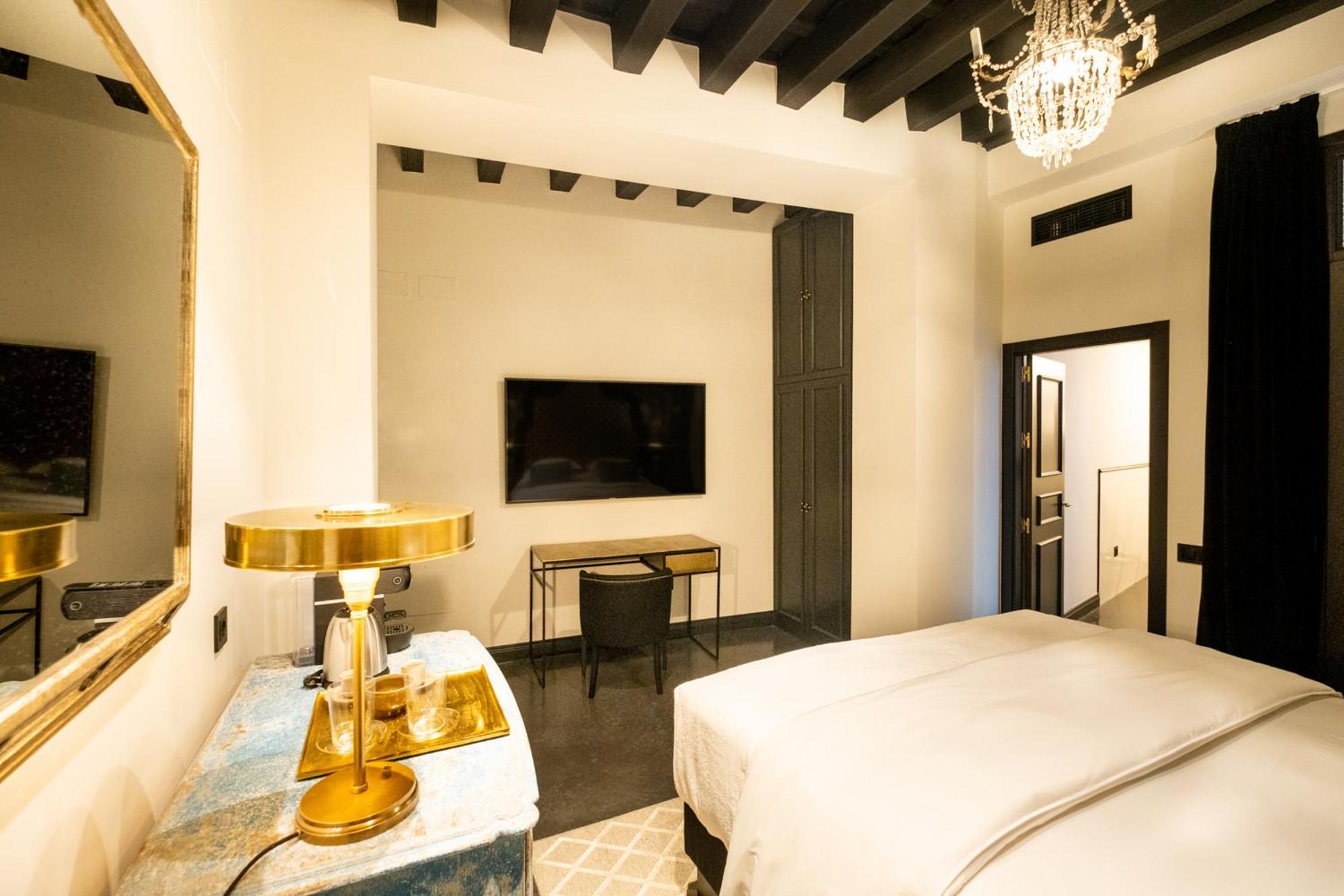 Boutique Hotel Casa Canovas Cádiz Exteriör bild